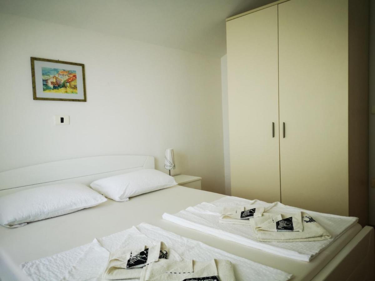 Apartma Ceh Gabrovica pri Črnem Kalu Exteriér fotografie