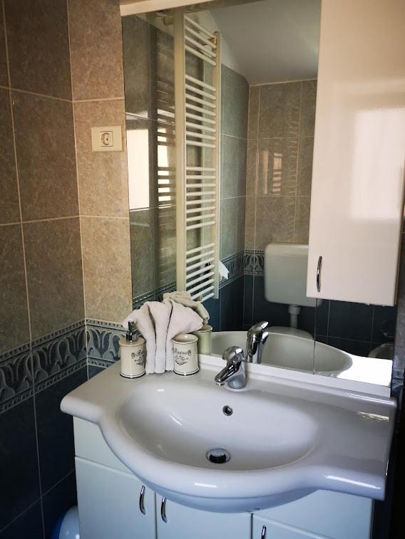 Apartma Ceh Gabrovica pri Črnem Kalu Exteriér fotografie