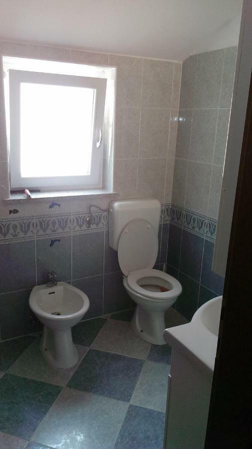 Apartma Ceh Gabrovica pri Črnem Kalu Exteriér fotografie